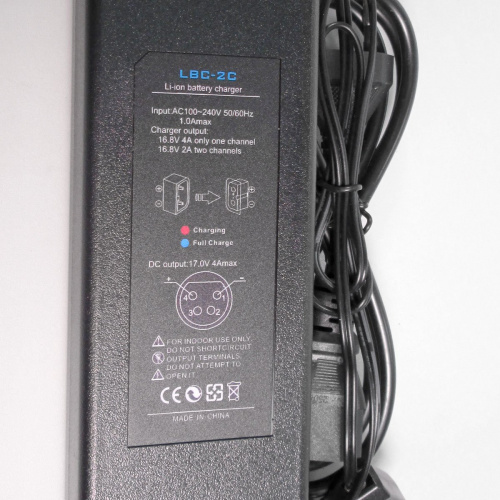 Зарядное устройство 2-х канальное 16,4В CNRY DTAP Charger